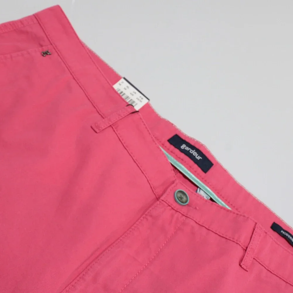 Gardeur NWT Bermuda / Casual Shorts Size 42 US Modern Fit in Pink 100% Cotton